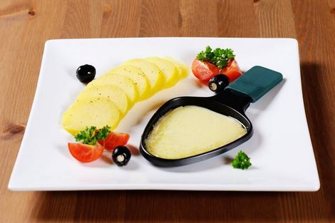 Raclette: un queso francés y suizo perfecto para fondue